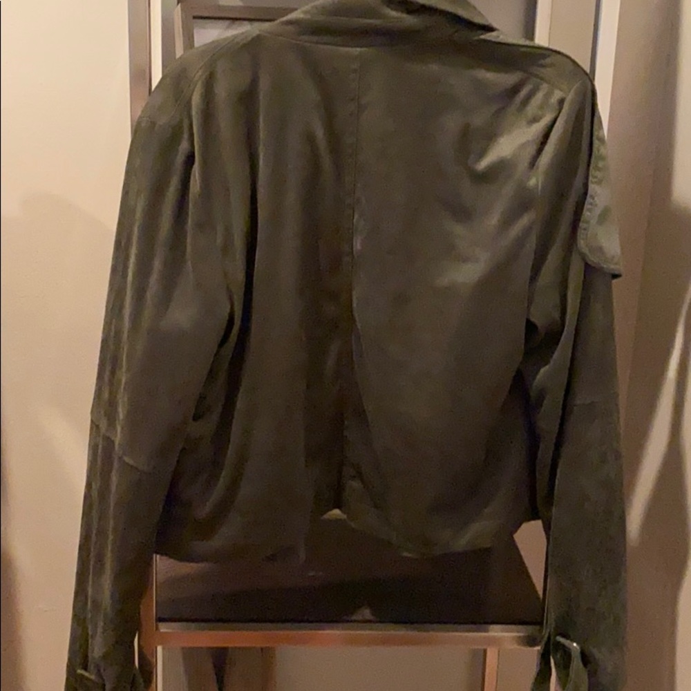 Jacket - Picture 3 of 3